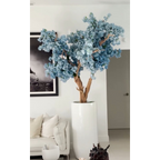 St. Tropez Vase in mattem Weiß mit blauen Kirschblüten