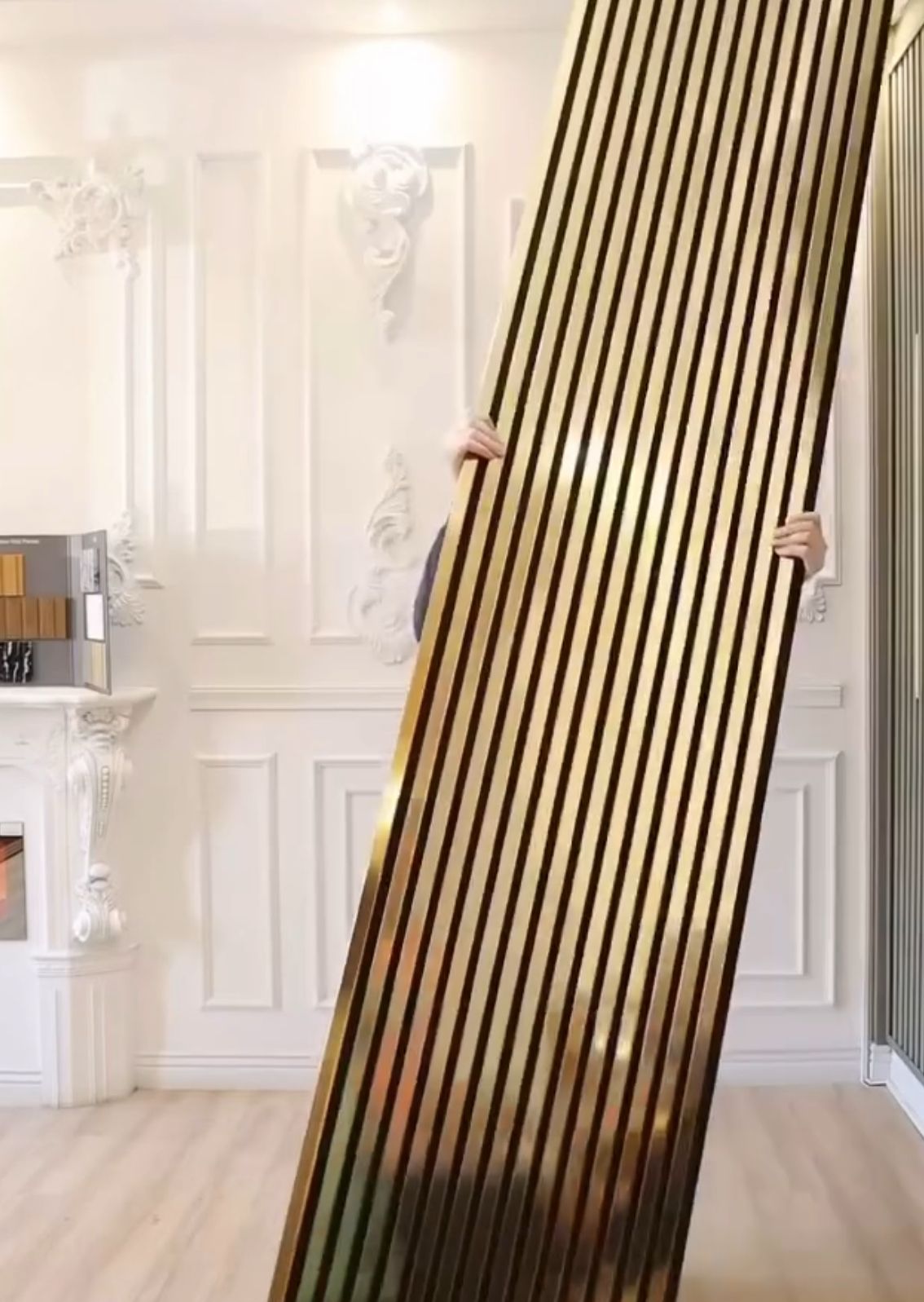 Golden Oak Wall Panel (240 x 60 cm)