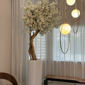Mattbeige St. Tropez Vase mit weißem Kirschblütenbaum